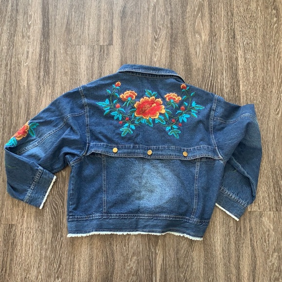 Embroidered Dolman Denim Jacket - Picture 4 of 10